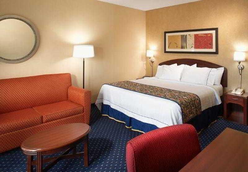 Hotel Courtyard By Marriott Cleveland Willoughby Exterior foto