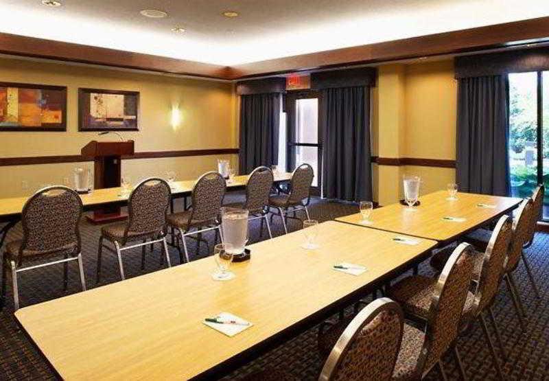Hotel Courtyard By Marriott Cleveland Willoughby Facilidades foto